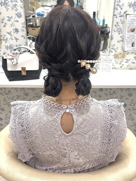 サクララ(Sakura la) ツインシニヨン！参列ヘア/二次会ヘア/アップヘア/ヘアアレンジ