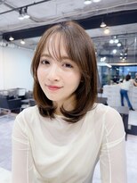 ファンナギンザ(FaNNa ginza) ミディアム/フェイスレイヤー/小顔/シースルー前髪/透明感カラー