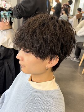 フィフス トウキョウ (fifth TOKYO) シャドウパーマ緩め波巻きスパイラルパーマツイストスパイラル