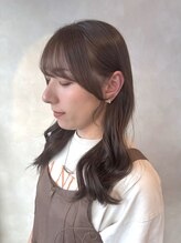 ユニカ 宇都宮(yunica) 顔まわりカット/レイヤーカット/艶カラー