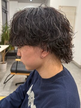 フゥ 宇都宮(FeU) 栃木メンズ波巻きスパイラルパーマシャドウパーマツイストパーマ