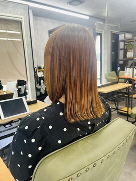 タイ(～tie.) 肩下ボブ