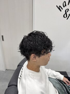 縁 ハナレ(en 870) 波巻きパーマ