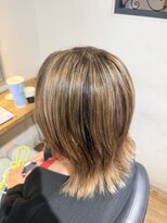 エストヘアーバイ フレンズ 新宿店(est hair by friends) 白髪ぼかしハイライト/ミルクティーベージュ