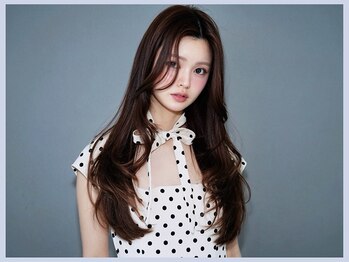 ジーナ 梅田(Zina)の写真/【カット+ケアカラー+超音波クイックTR￥6900】印象を変える顔周りの似合わせカットはZinaにお任せ[梅田]