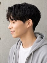 トゥルートラスト オムオム 甲府和戸(True Trust HOMME HOMME) メンズ 韓国風センターパート 韓国風マッシュ 黒髪