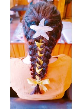 エクステンション クーチャー(Extention Cu'cha) リボン編み込みアレンジスタイル(*^_^*)