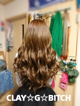 クレイジービッチ(CLAY G BITCH) 仙台エクステ 胸下ストレート ゴツゴツしない 編み込みエクステ