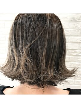 ノット 成田公津の杜(Knot) 外ハネボブ×グラデーショングレージュカラー