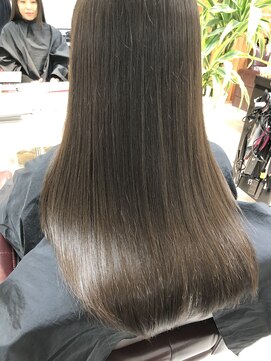 ディスオモテサンドウ 表参道(This OMOTESANDO) 超音波美髪STYLE【表参道,青山】山本