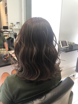 アライブ キチジョウジ(ALIVE Kichijoji) オリーブグレージュ★ハイライト