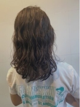 ヘアリゾートエーアイ 新宿西口店(hair resort Ai) ラフ感のウェーブパーマ【 Ai 新宿　美容室】