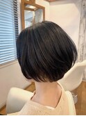 ショートボブ