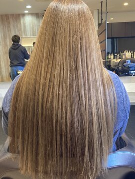 フラクト(FLact) イエローベージュ / ホワイトアッシュ / エアリーロング