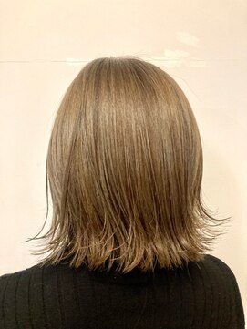 ホットドッグ(Hot Dog) マッシュ/くびれヘア/メルティカラー/プレミアムカラー[平塚]