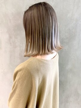アイティーバイアルバム 下北沢店(IT by ALBUM) パールベージュボブ_アースカラーくびれヘアツートン_ba274781