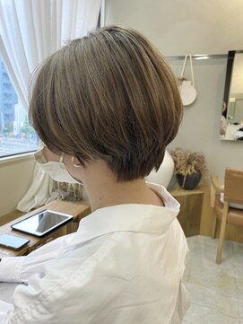 マロウ(mallow) 《花屋併設》ボブウルフ/ニュアンスカラー/ことりベージュ