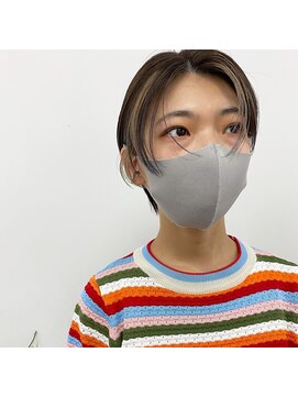 キー(kii) ハンサムショート x ハイライト　デザインカラー　福岡　天神