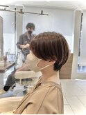 耳掛けが可愛いマッシュショート【Ash大泉学園 横山】