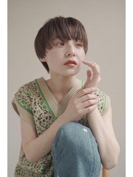 ムク 甲府(muku.) ミディアムヘア/斜めバング/グレージュカラー/甲府駅