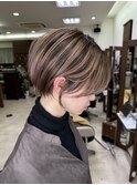 ハイトーンベージュ