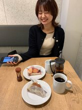 ヘアスタイリスト / 泉川 ひなた / クロスパーマ特化美容師