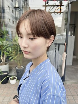 エラ(Ella) カジュアルなハンサムショート