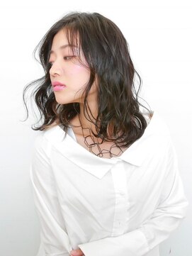 デビュー 沖縄泡瀬店(Debut) 前髪/アンブレラカラー/こなれミディ/イメチェン/ウェーブパーマ