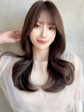 アフロート ルヴア(AFLOAT RUVUA) AFLOAT RUVUA【伊藤 潤】レイヤーカット/前髪カット/くびれヘア