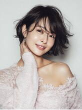 ヒマル 学芸大学(Himaru) 大人女性/ヘアセット黒髪/ボブルフ/ネビージュ/小顔/ワンレン