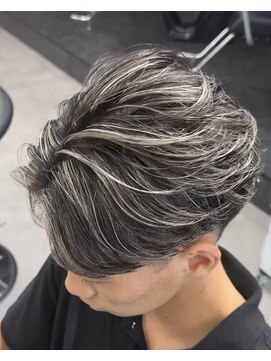 メンズ サロン ドット トウキョウ 町田店(men's salon dot. tokyo) センターパート×ハイライト