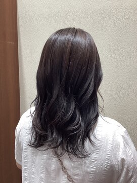 アクセ 20代30代40代ブリーチなし大人可愛いゆるふわオリーブグレージュ