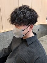 ニアウ 伊勢崎連取店(Niau)&nbsp;MEN’S HAIR/サーフカール/刈り上げセンターパート/ツイスト