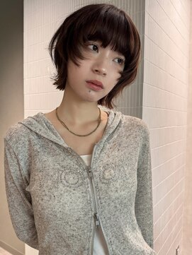 ベイルーム(BAYROOM by HONEY omotesando) ウルフレイヤー/顔周りレイヤー/ワイドバング/レッドブラウン