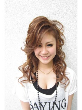 美容室イーナ(e na) お嬢様系すじ盛り