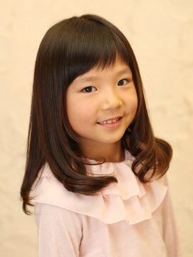 ヘアーズケアーフォルテ ふんわりカールでかわいらしさアップ