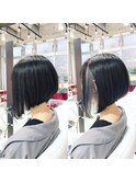 インナーシルバーの前下がりモードショートボブ！＜本橋寛道＞