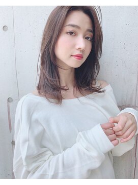 リコバイアフロート(riko by afloat) [riko立野]ナチュラルレイヤーが可愛いミディアムヘア