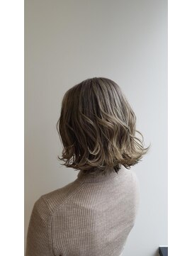 エイクス ヘア デザイン×美髪クリニック 千葉(AQs hair design) ミニボブ☆ミルクティー♪