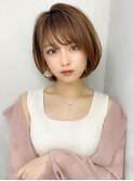 大人かわいい ヨシンモリ グレーべージュ 外ハネ くびれヘア