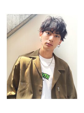 マグノリア オモテサンドウ(MAGNOLiA Omotesando) 無造作がかっこいい！ソフトツイストパーマ…YOSHIBA