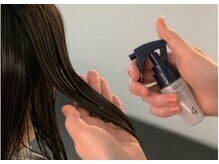 補修成分注入　髪の悩みや状態に応じた補修成分をダメージ部位に集中的に注入します。　【赤羽】