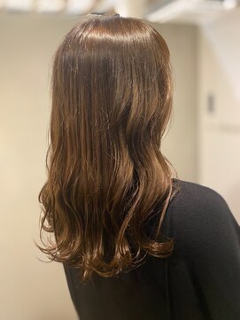 エイト 北千住店(EIGHT) 赤み少ないグレージュカラー