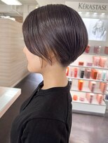 キャパジャストヘアー(CAPA just hair)&nbsp;刈り上げショート前下がりインナーカラーイヤリングカラー