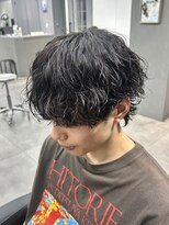 オーバルバイアピッシュ(OVARL by apish) メンズカット/韓国ヘア/メンズパーマ/センターパート