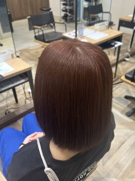 ピンクブラウン