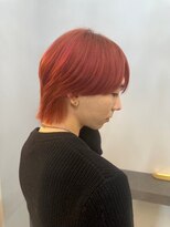 オゼル(OZEL)&nbsp;ナチュラルだけど印象的な、都会的メンズヘア。