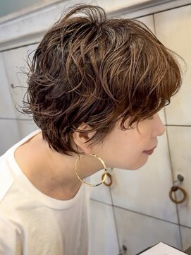 シェモアイグレック(chez-moi igrek) 20代30代40代小顔レイヤーパーマスタイル艶感ブラウンベージュ