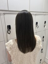 ケンジ 平塚 アネッタ(KENJE annetta) オリーブカラー