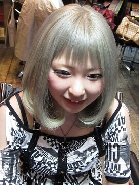 トリックストア(TRICK STORE) シルバーグレー～ヘアカラー～